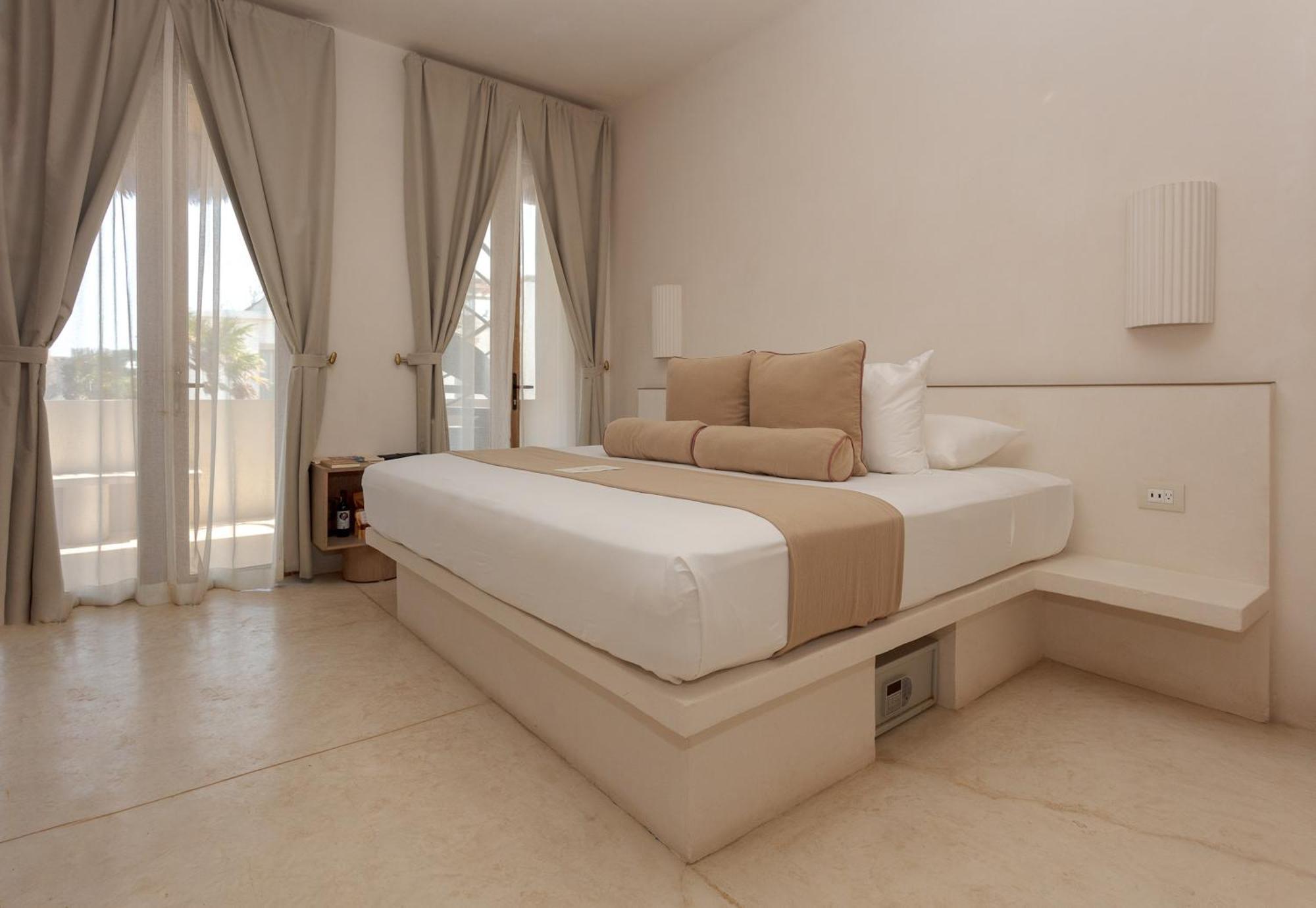 Suites Panamera ตูลุม ภายนอก รูปภาพ